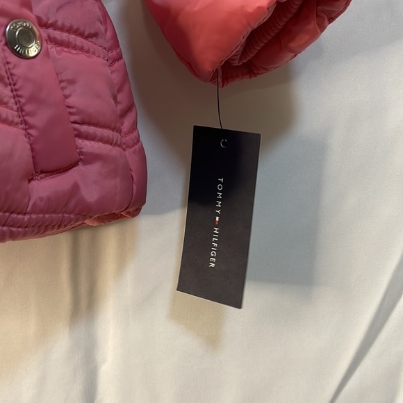 Tommy Hilfiger Baby Girls Long Puffer with Faux Fur Hood - Picture 9 of 12